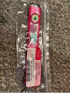 Thirty one hang it up key fob